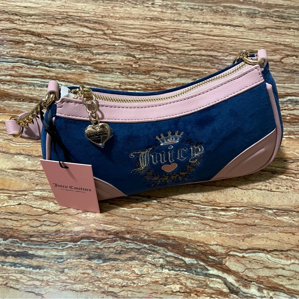 Juicy Couture - Picture 11 of 11